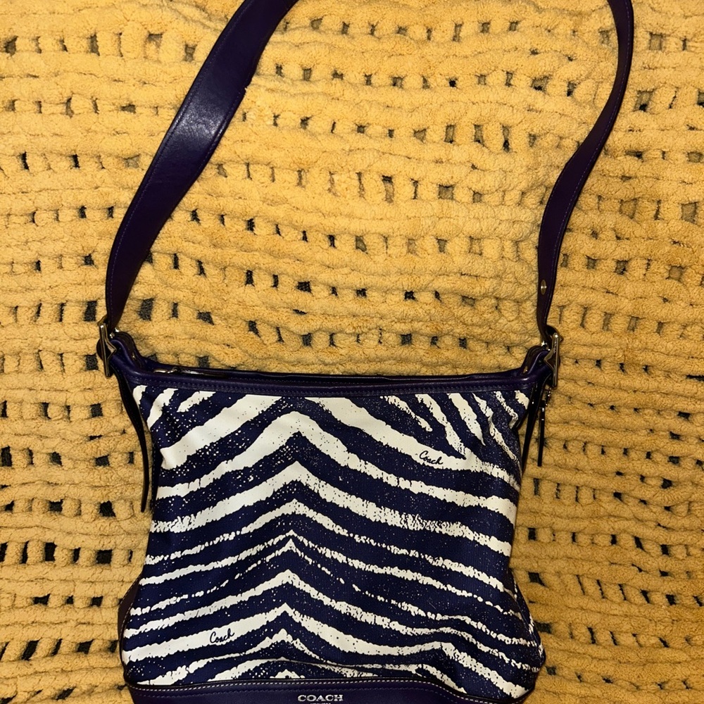 Coach White and Purple Shoulder Bag with Elegant Design
